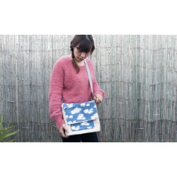 bolso mediano nubes
